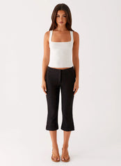 Rue Capri Pants - Black