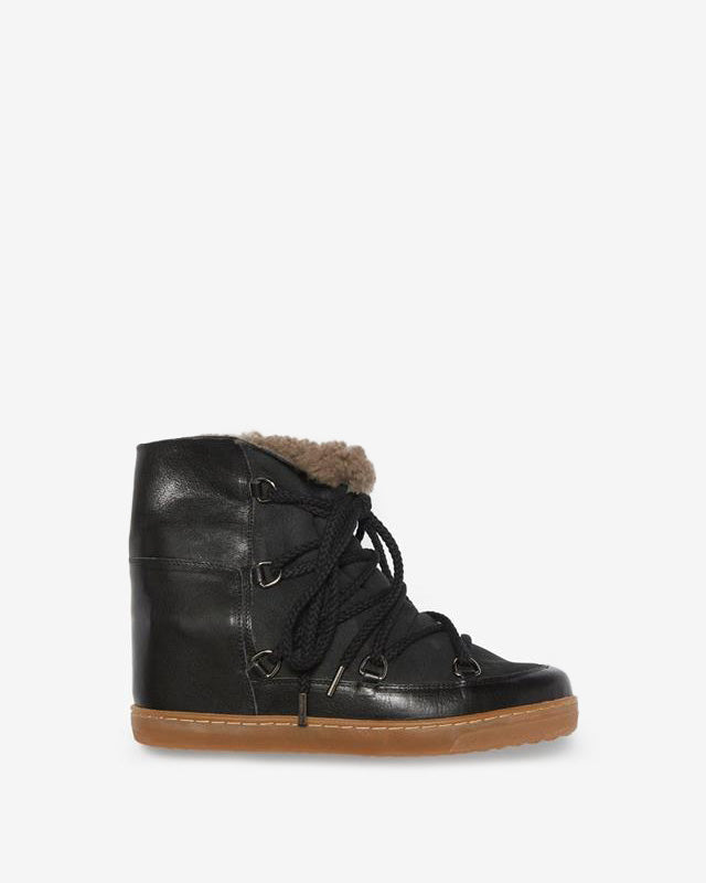 NOWLES BOOTS