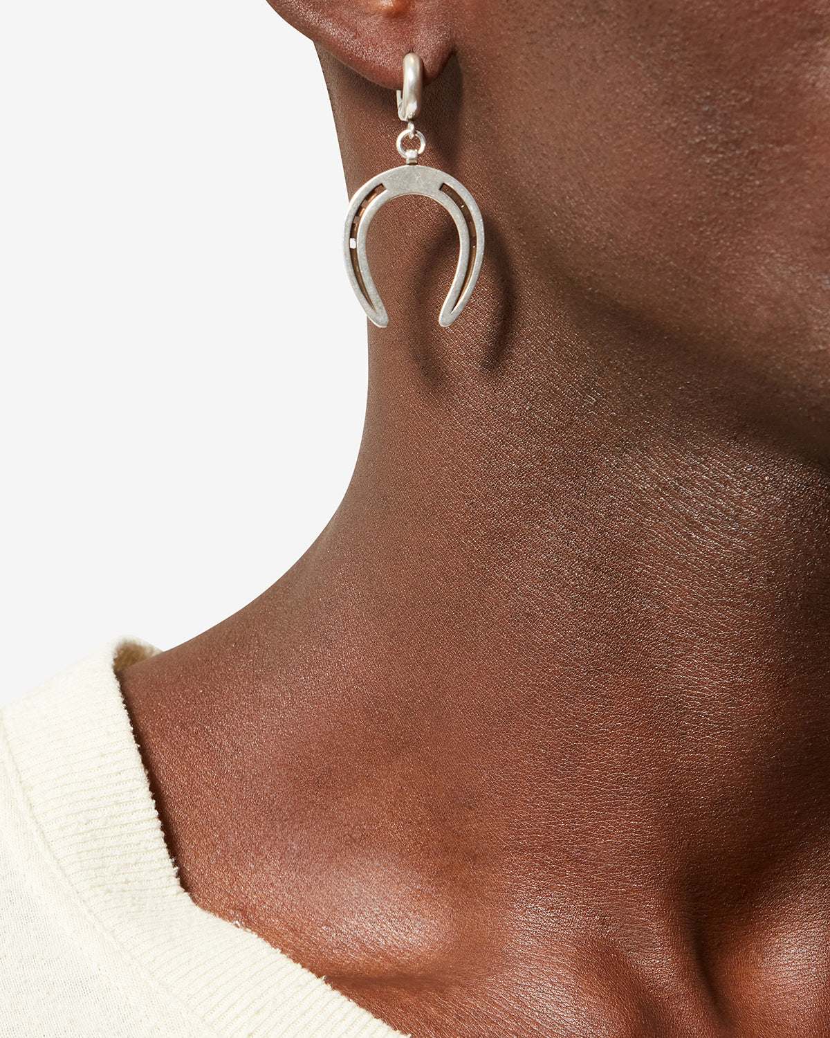 BYRNES EARRING
