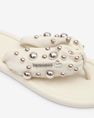 HAVAIANAS STUDS SANDALS