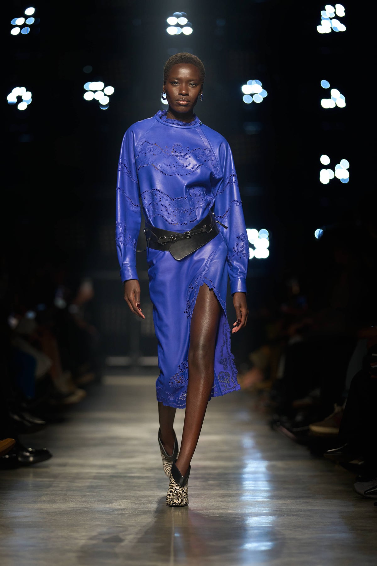 Look 10 [W26]