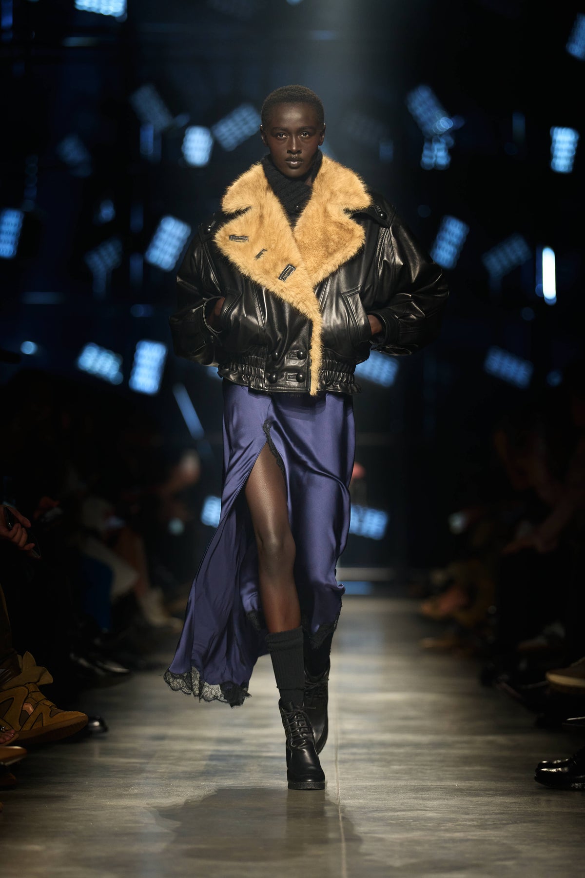 Look 30 [W26]